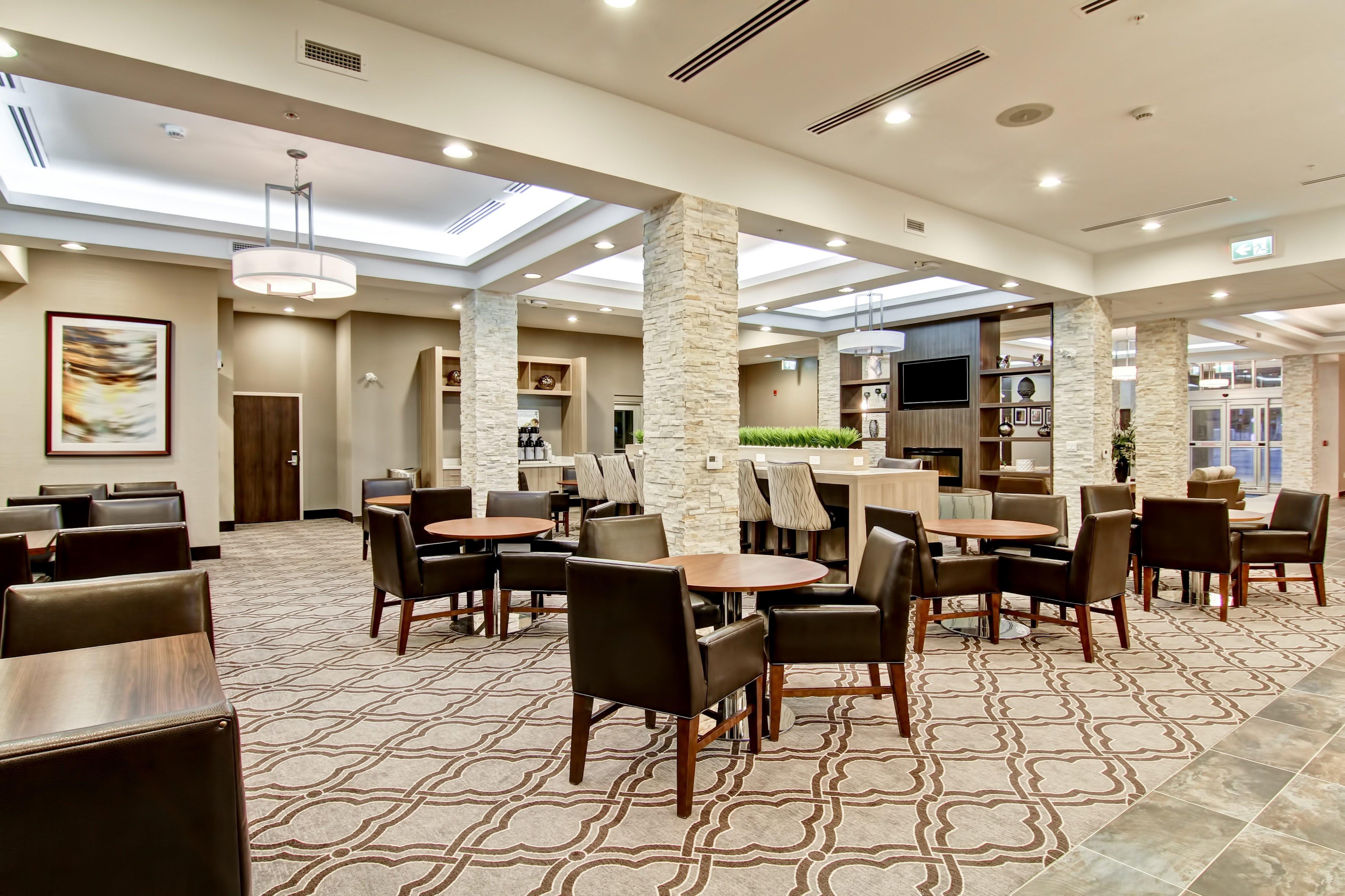 Holiday Inn Express & Suites Oshawa Downtown - Toronto Area By Ihg Eksteriør billede