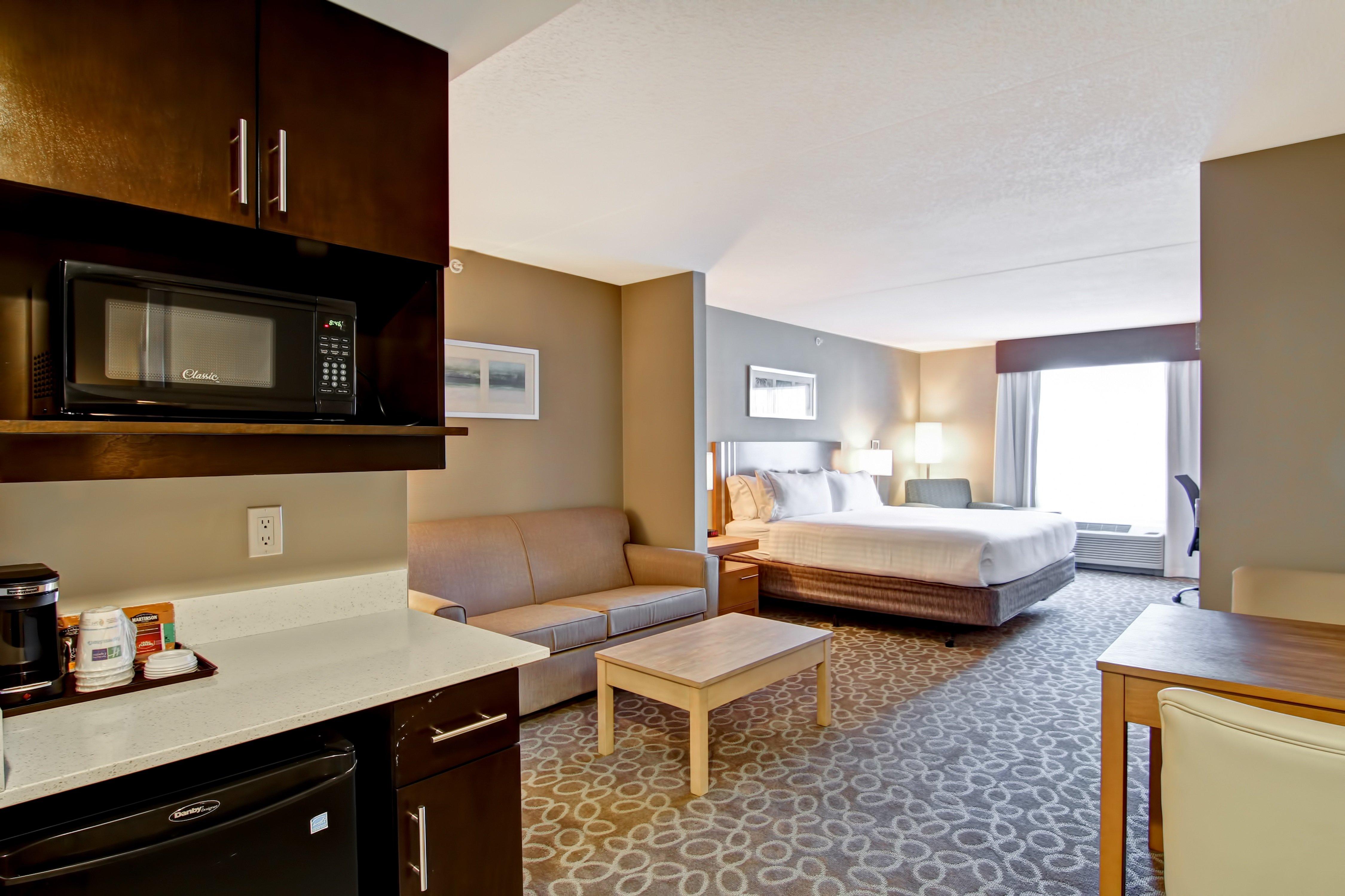 Holiday Inn Express & Suites Oshawa Downtown - Toronto Area By Ihg Eksteriør billede